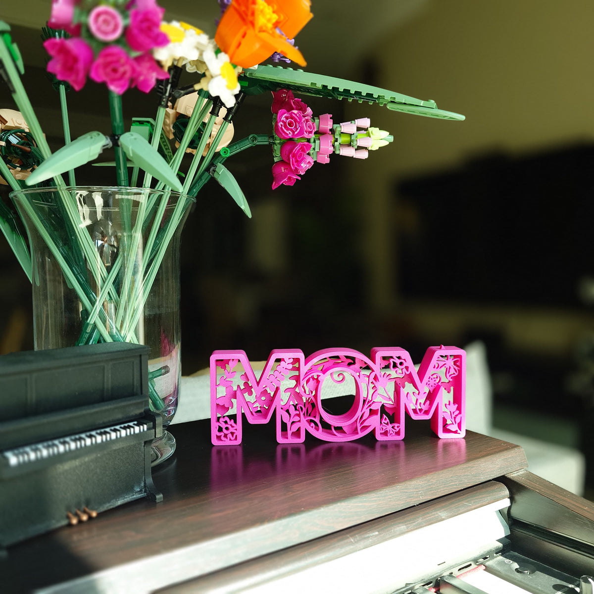 Mothers Day Gift - MOM 3D Floral Word Art